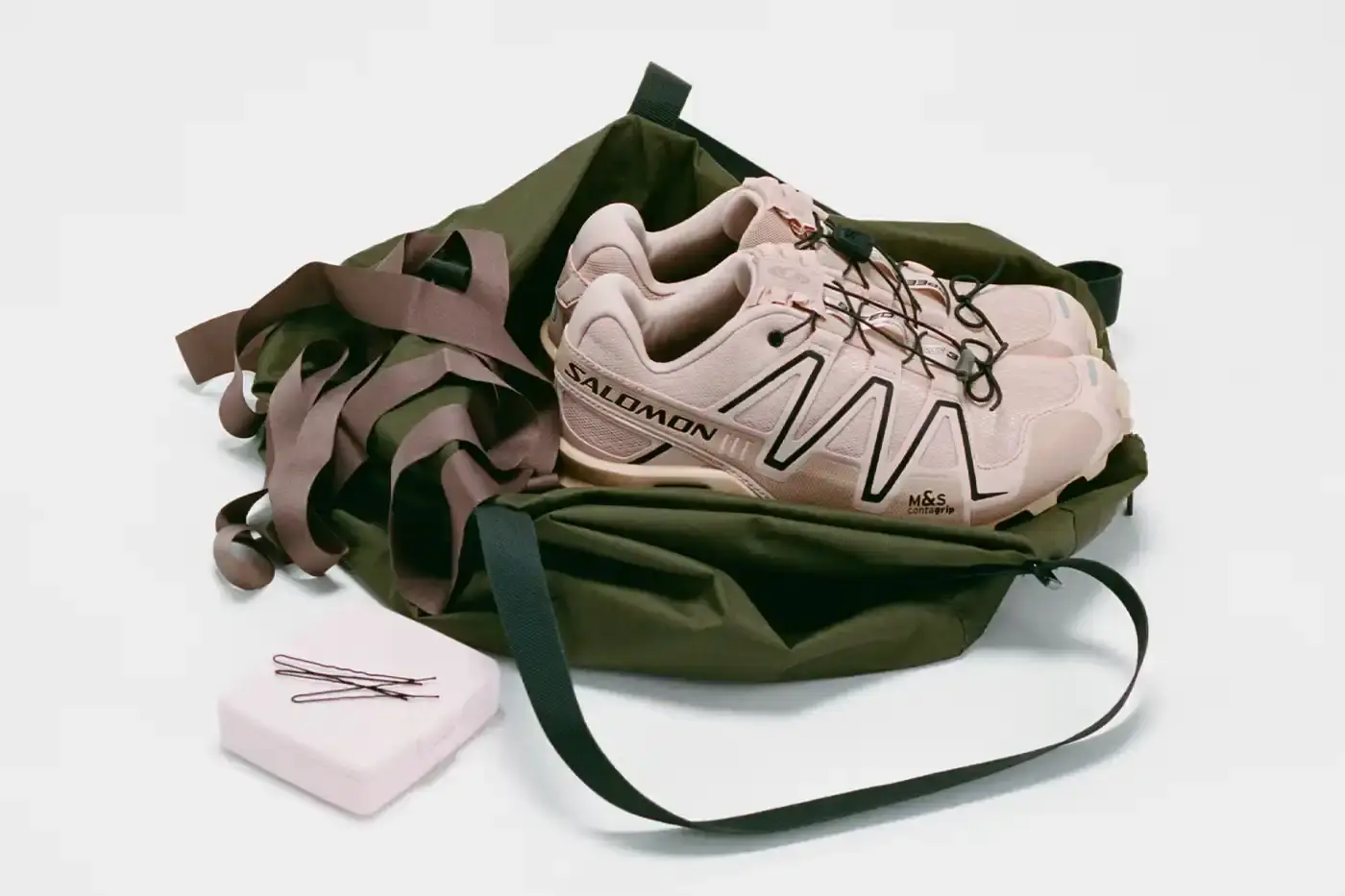 SALOMON LAUNCHES SATIN CAPSULE COLLECTION Salomon releases ballet-inspired shoe collection featuring satin materials and decorative elements on three classic models. (image 6 of 7)