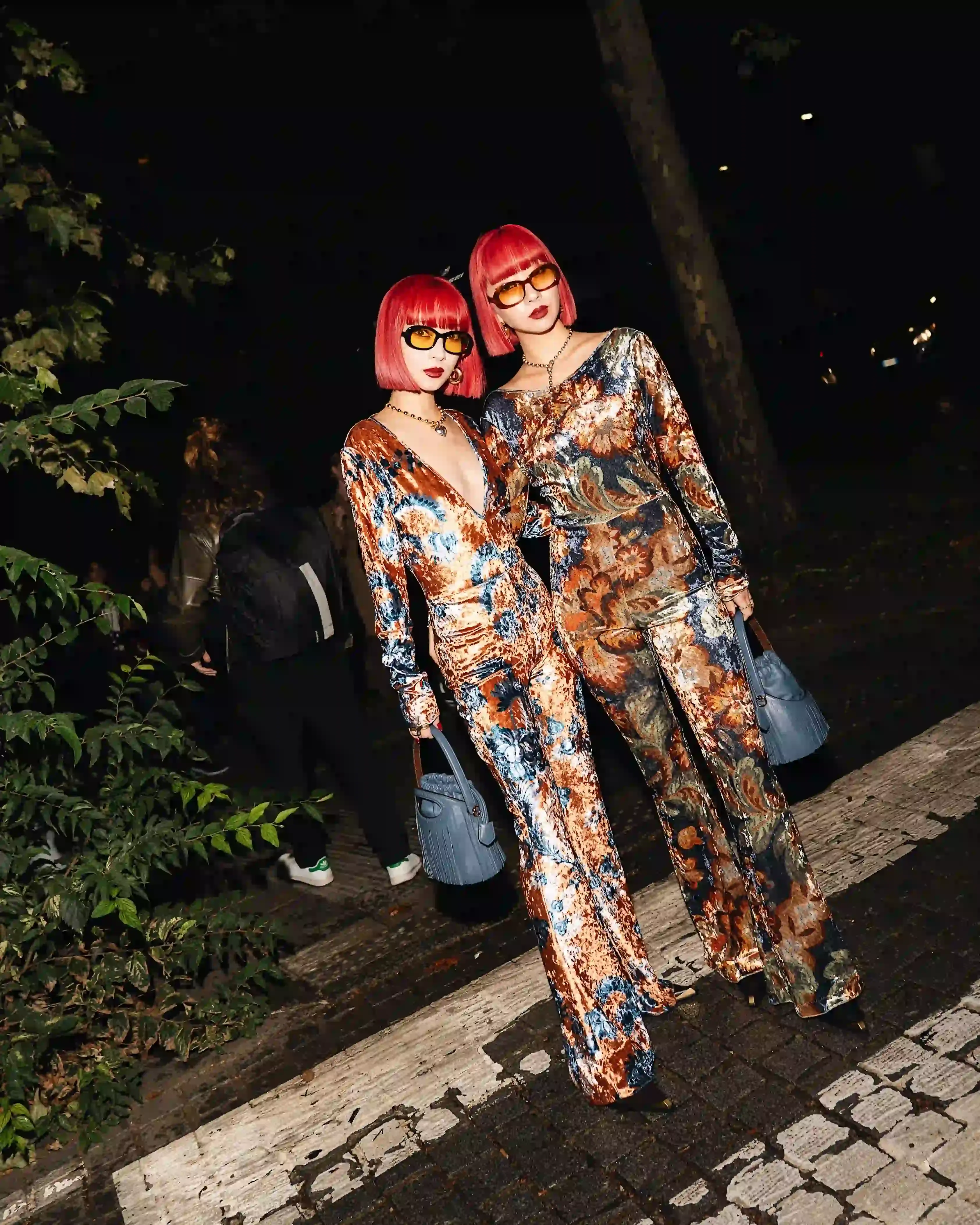 Guest vip attending at Etro Fashion Show In Milan (image 13 of 15)