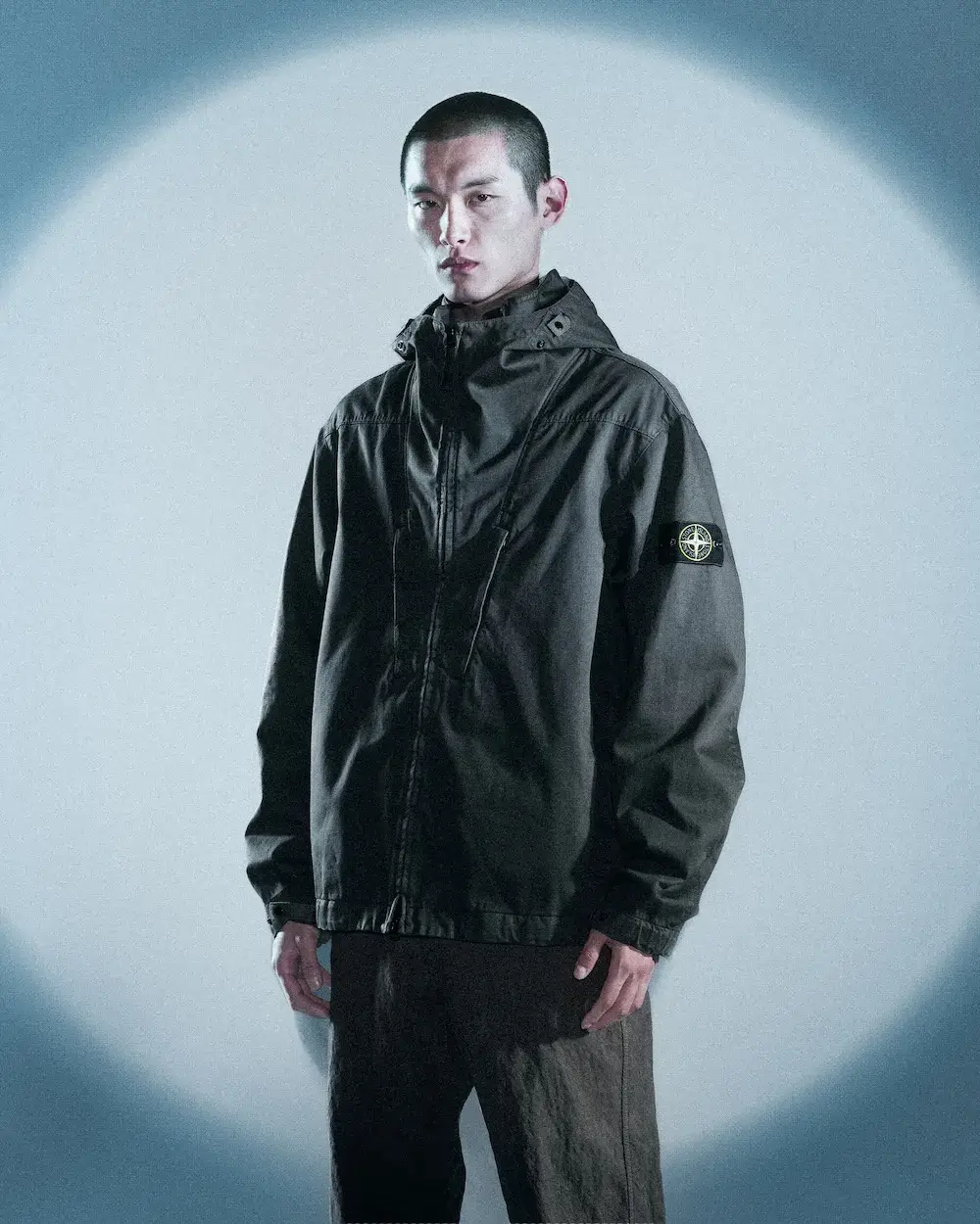 STONE ISLAND REVIVES MASSIMO OSTI NO SEASONS PROJECT image of Stone Island relaunching Massimo Osti's No Seasons outerwear release across six signature textiles. (image 4 of 6)