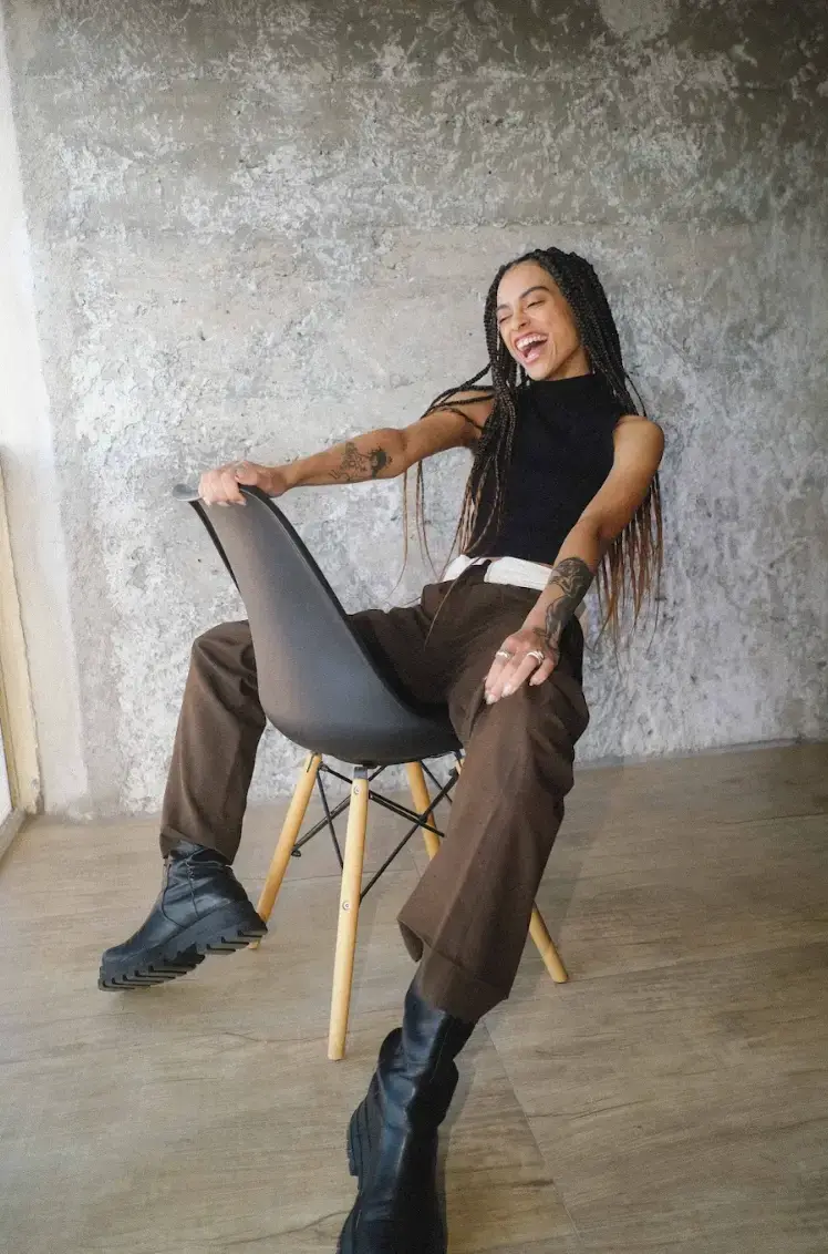 Suelen Melo Casawi Magazine Close Friends Interview Sao Paulo, Brazil (image 7 of 7)