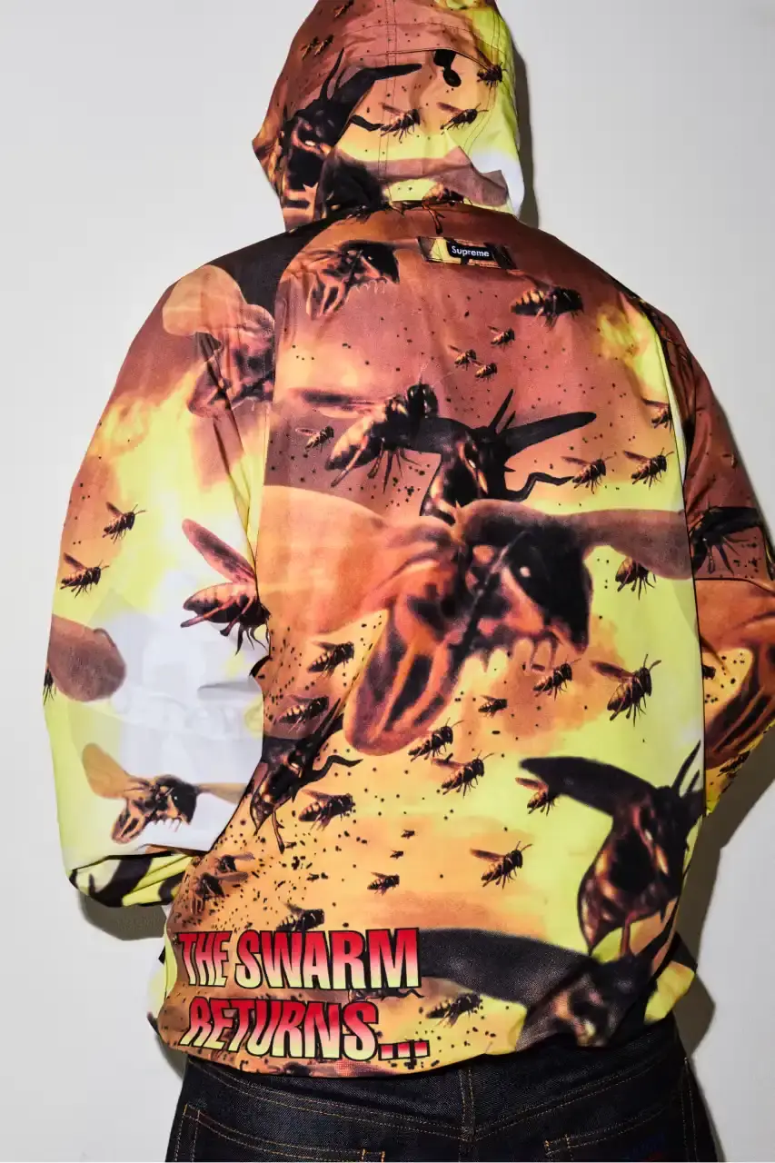 SUPREME FW25 COLLECTION DROPS AUGUST 28 Supreme's new seasonal collection features streetwear pieces celebrating hip-hop culture and music history. (image 24 of 45)