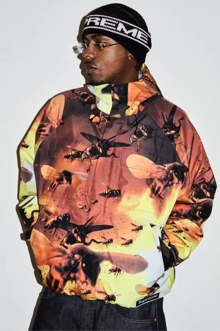 SUPREME FW25 COLLECTION DROPS AUGUST 28 Supreme's new seasonal collection features streetwear pieces celebrating hip-hop culture and music history. (image 23 of 45)