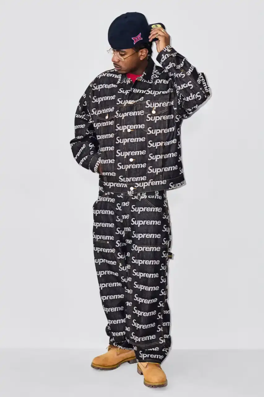 SUPREME FW25 COLLECTION DROPS AUGUST 28 Supreme's new seasonal collection features streetwear pieces celebrating hip-hop culture and music history. (image 14 of 45)