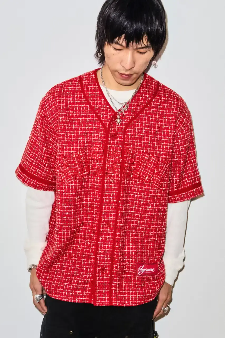 SUPREME FW25 COLLECTION DROPS AUGUST 28 Supreme's new seasonal collection features streetwear pieces celebrating hip-hop culture and music history. (image 3 of 45)