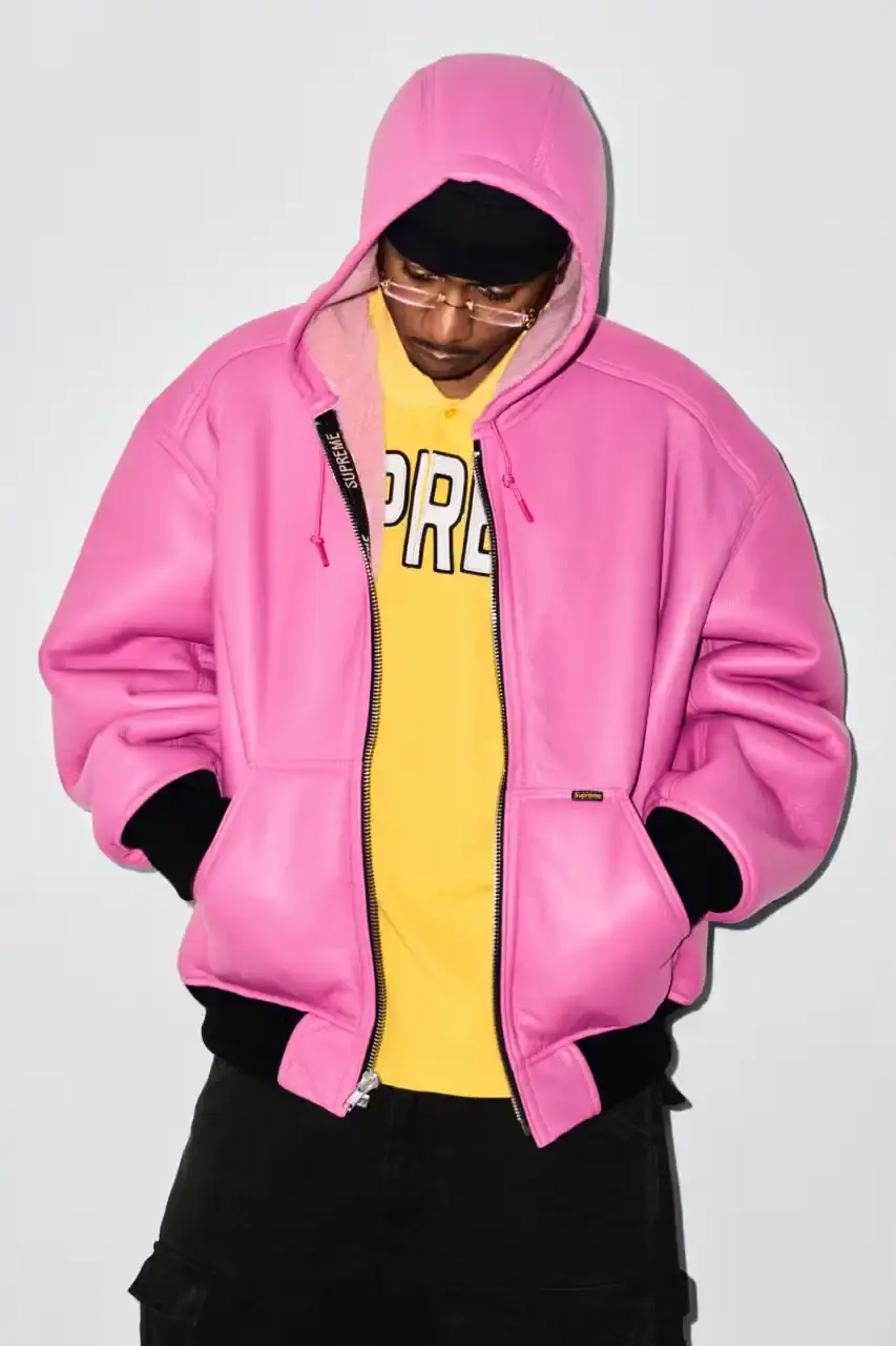 SUPREME FW25 COLLECTION DROPS AUGUST 28 Supreme's new seasonal collection features streetwear pieces celebrating hip-hop culture and music history. (image 19 of 45)