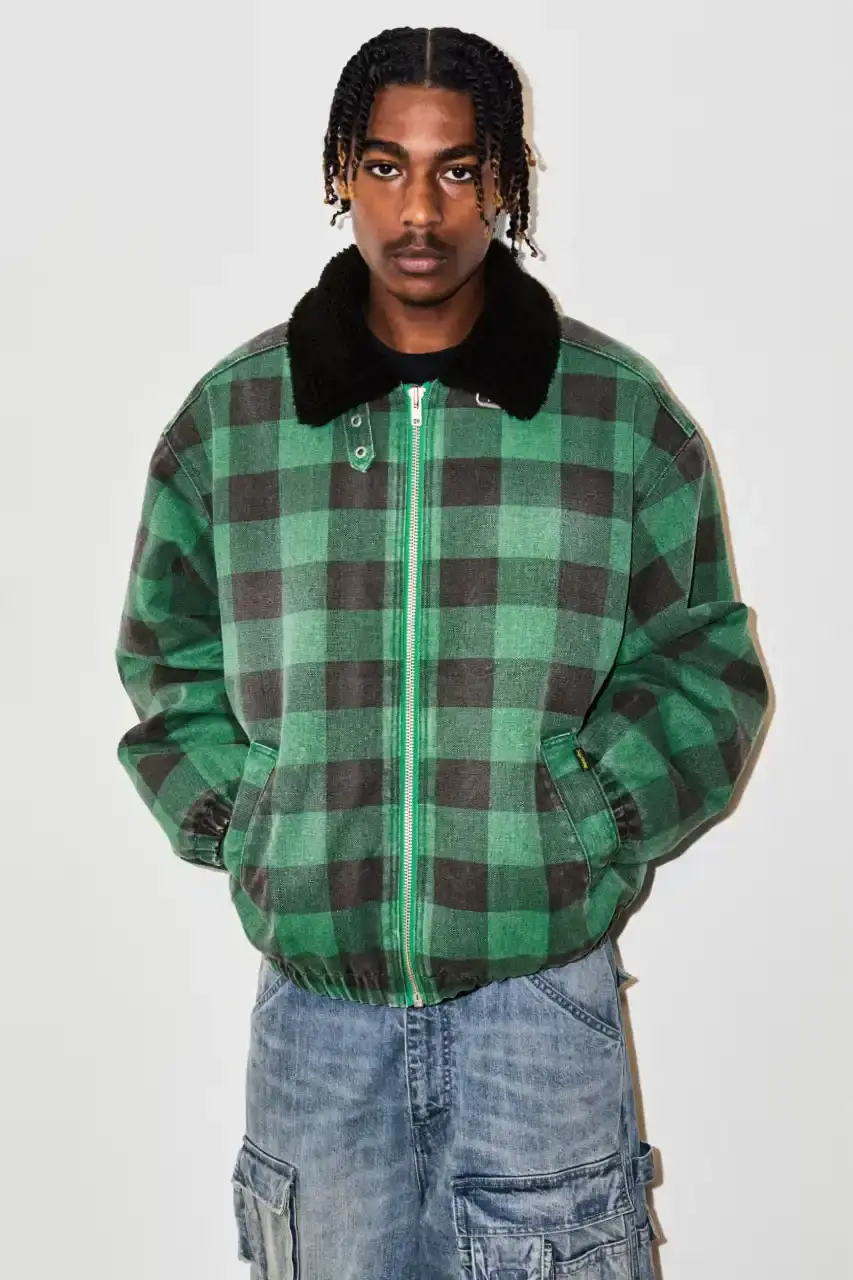 SUPREME FW25 COLLECTION DROPS AUGUST 28 Supreme's new seasonal collection features streetwear pieces celebrating hip-hop culture and music history. (image 8 of 45)