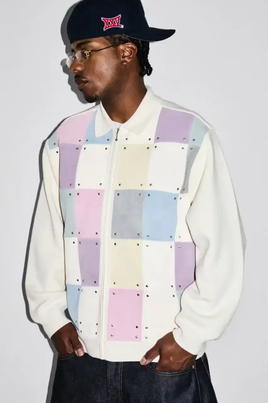 SUPREME FW25 COLLECTION DROPS AUGUST 28 Supreme's new seasonal collection features streetwear pieces celebrating hip-hop culture and music history. (image 11 of 45)