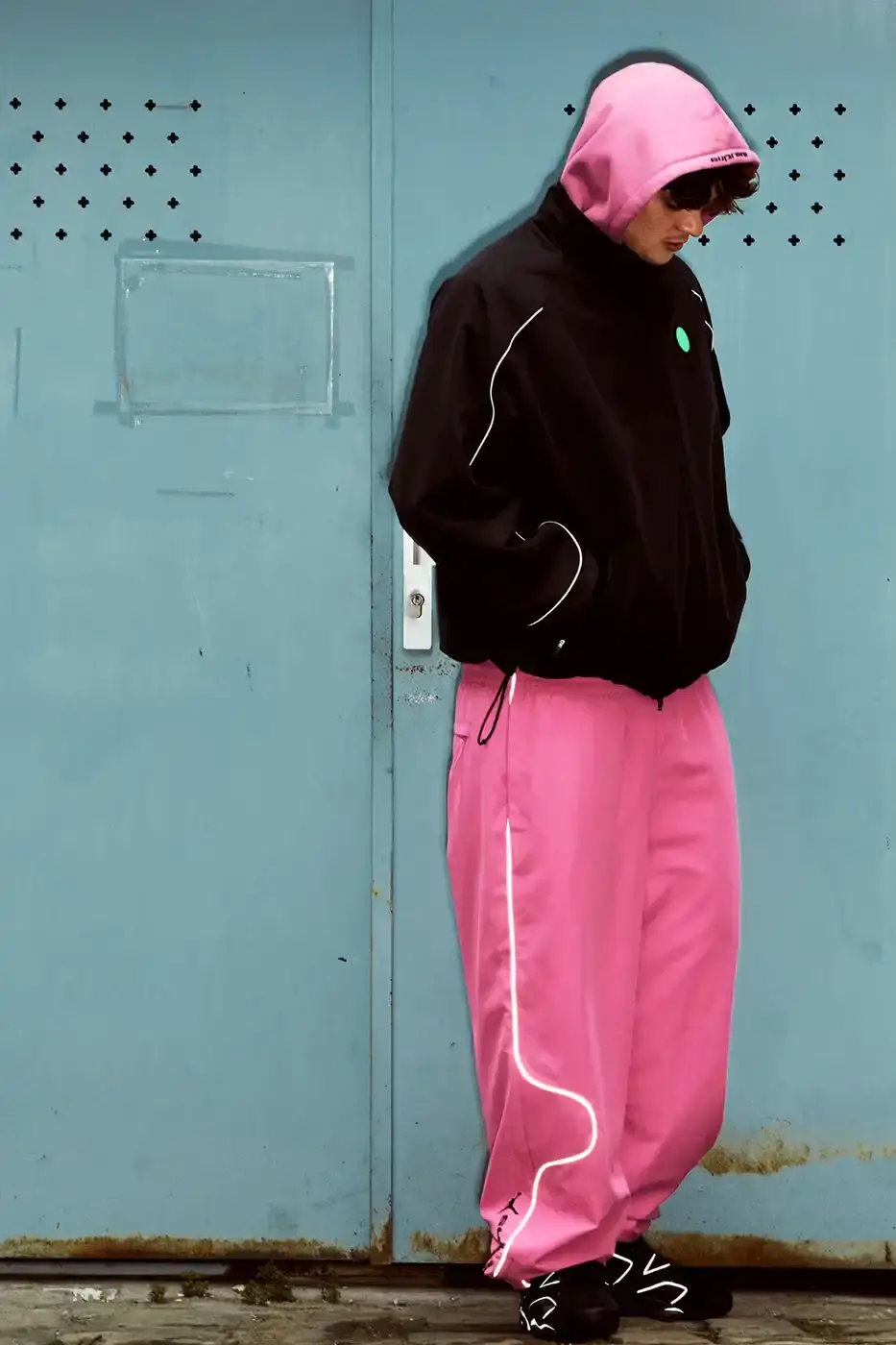 SUPREME JORDAN SPRING 2026 APPAREL COLLECTION image detailing the Supreme and Jordan Brand apparel collaboration for Spring 2026, including items, prices in Euros, and launch dates. (image 11 of 20)