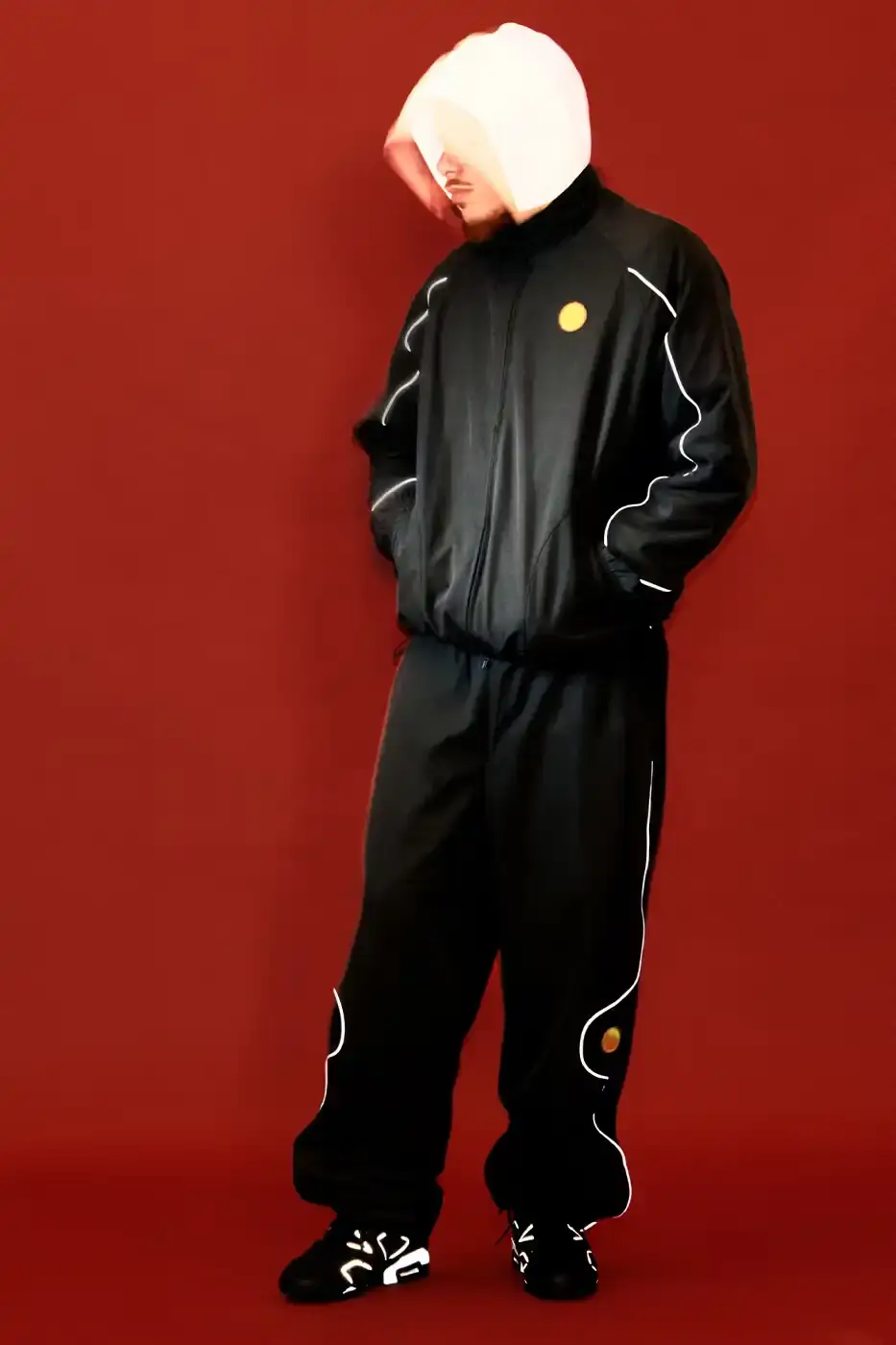 SUPREME JORDAN SPRING 2026 APPAREL COLLECTION image detailing the Supreme and Jordan Brand apparel collaboration for Spring 2026, including items, prices in Euros, and launch dates. (image 15 of 20)