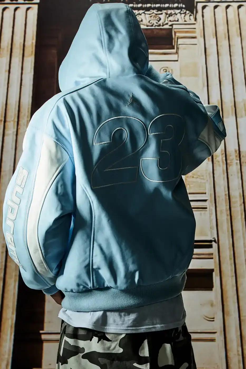 SUPREME JORDAN SPRING 2026 APPAREL COLLECTION image detailing the Supreme and Jordan Brand apparel collaboration for Spring 2026, including items, prices in Euros, and launch dates. (image 16 of 20)