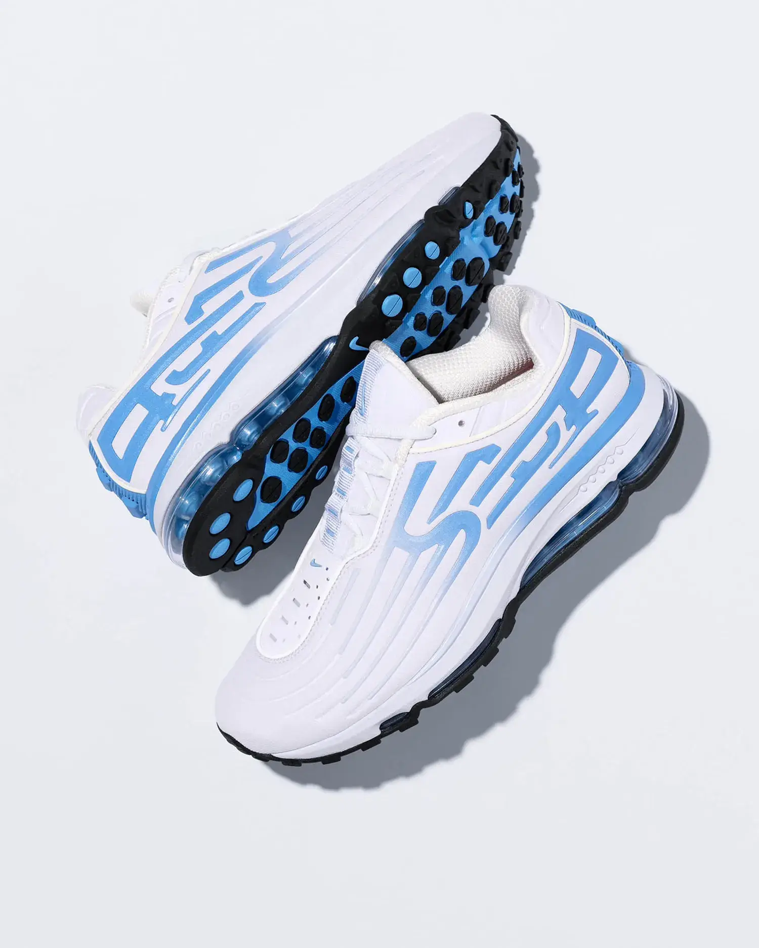 SUPREME NIKE AIR MAX 2001 AIR ECSTASY image detailing the Supreme and Nike Air Max 2001 Air Ecstasy sneaker release, including design specs, materials, pricing, and launch dates. (image 4 of 4)