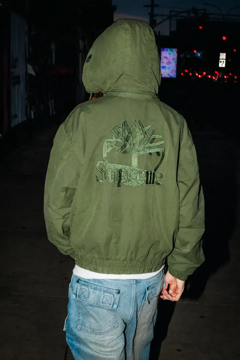 SUPREME X TIMBERLAND FALL 2026 APPAREL DROPS OCTOBER 22 Text summary of an article about the Supreme and Timberland Fall 2026 collection, which includes jackets, tops, pants and headwear and releases on October 22 and October 24. (image 8 of 19)