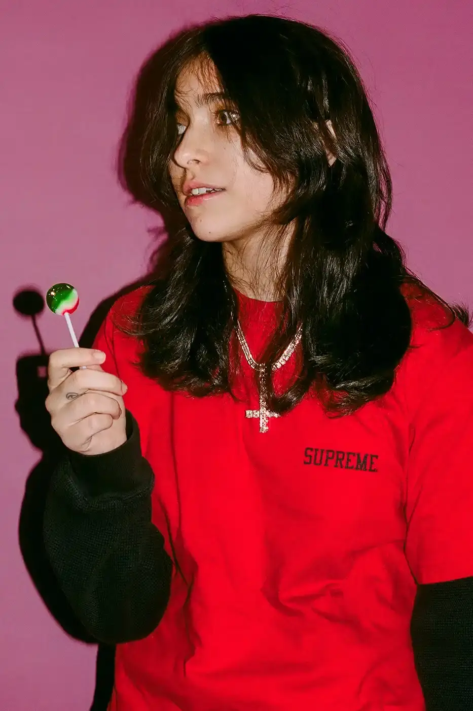 SUPREME WINTER 2025 TEES DROP NEXT WEEK Supreme announces Winter 2025 tees collection with seven designs, including MLB Boston White Sox collaboration, graffiti logo print, and holiday-themed graphics, releasing December 18. (image 3 of 10)