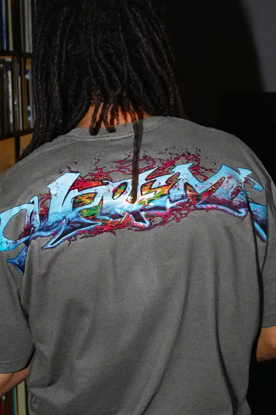 SUPREME WINTER 2025 TEES DROP NEXT WEEK Supreme announces Winter 2025 tees collection with seven designs, including MLB Boston White Sox collaboration, graffiti logo print, and holiday-themed graphics, releasing December 18. (image 9 of 10)