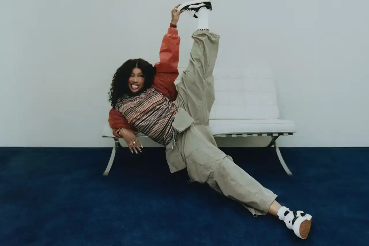 SZA BECOMES VANS ARTISTIC DIRECTOR image about singer SZA's appointment as Vans Artistic Director for multi-year creative partnership. (image 9 of 10)