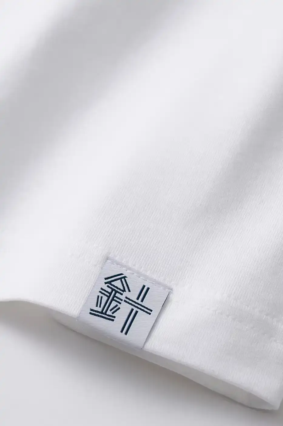 THE NORTH FACE JAPAN LAUNCHES SASHIKO COLLECTION image about The North Face Japan collaboration with SASHIKO GALS featuring hand-stitched outdoor wear combining traditional Japanese craftsmanship with modern materials. (image 9 of 10)