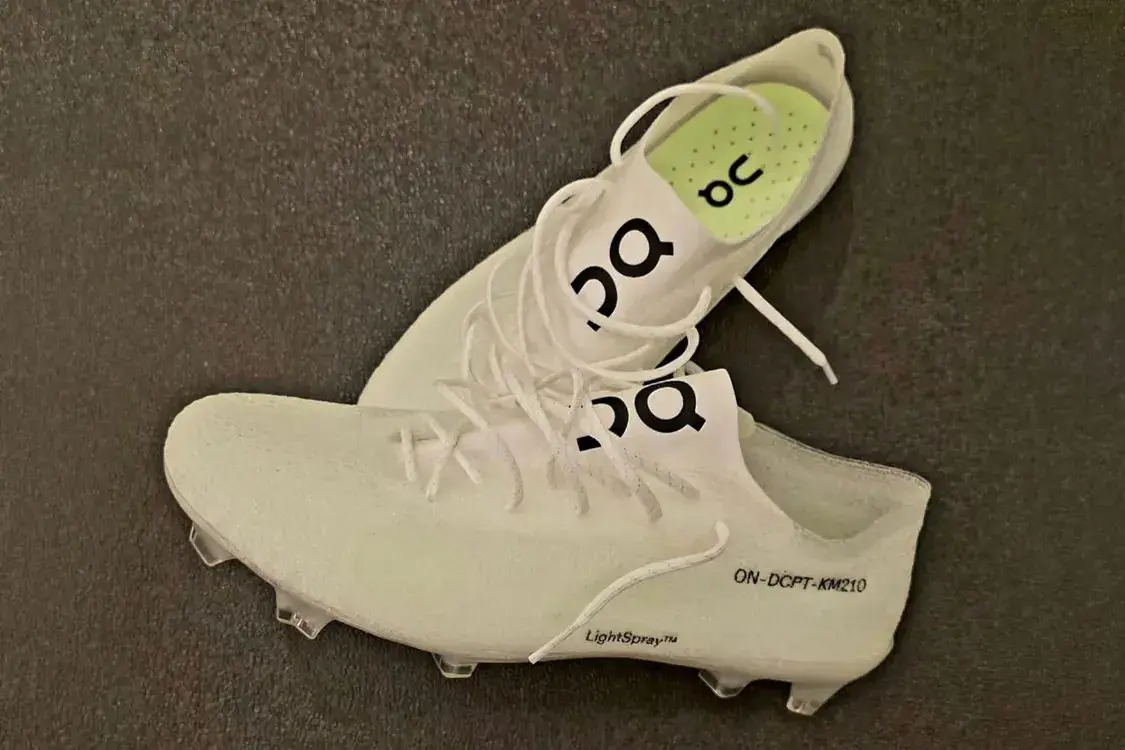 THIERRY HENRY SHOWS ON’S FIRST FOOTBALL BOOT PROTOTYPE image about the On football boot prototype shown by Thierry Henry, covering the LightSpray upper, the athlete roster and the early 2027 release.