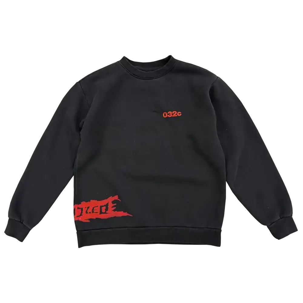 TRAVIS SCOTT EXPANDS COLLABORATIVE REACH AT COMPLEXCON TRAVIS SCOTT EXPANDS COLLABORATIVE REACH AT COMPLEXCON (image 14 of 28)