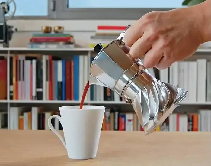 TURBO MOKA MAKES COFFEE IN UNDER TWO MINUTES Article about Turbo Moka, a redesigned version of the traditional Italian moka pot that brews coffee in under two minutes while using less energy.