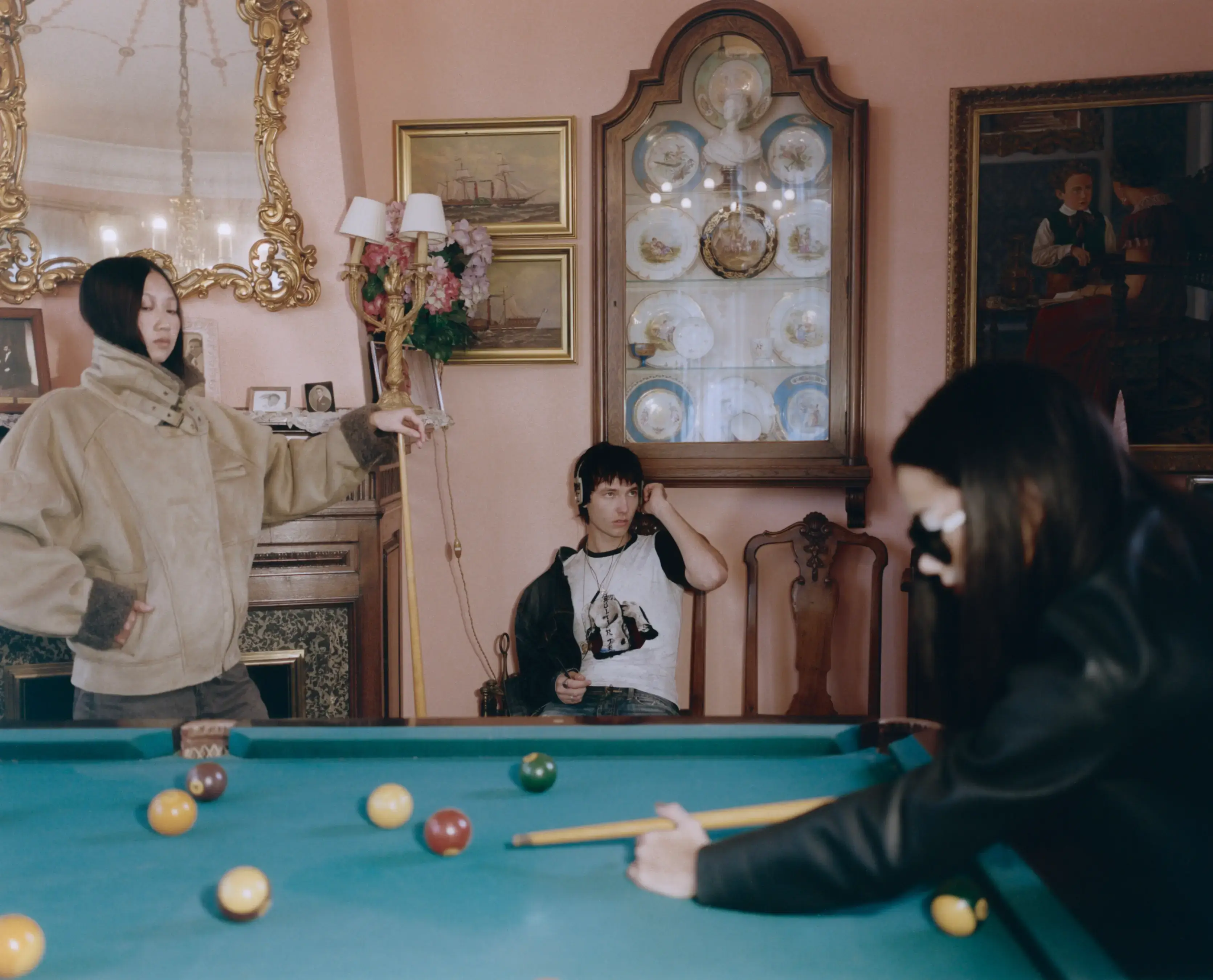 image of Lith Casawi Magazine Close Friends Interview Barcellona 2025 (image 3 of 5)