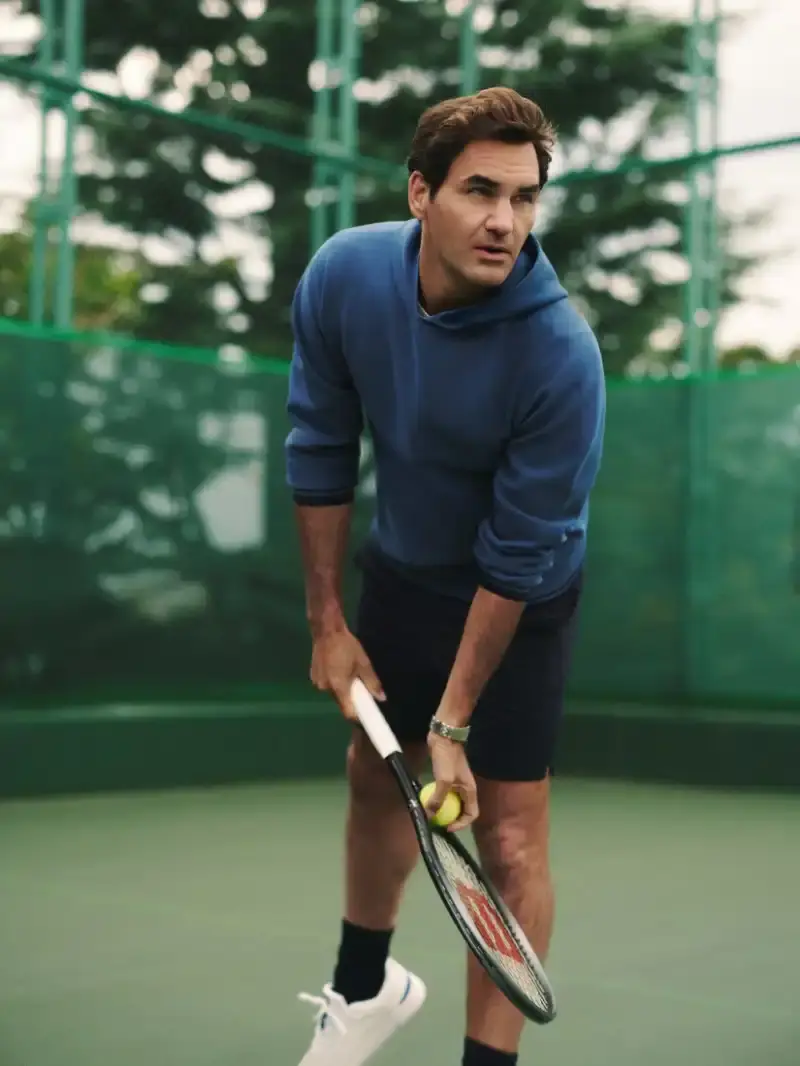 UNIQLO AND ROGER FEDERER RELEASE SPRING APPAREL COLLECTION A image document detailing the new Uniqlo and Roger Federer clothing collection releasing on March 27. The document outlines garment features and design details.