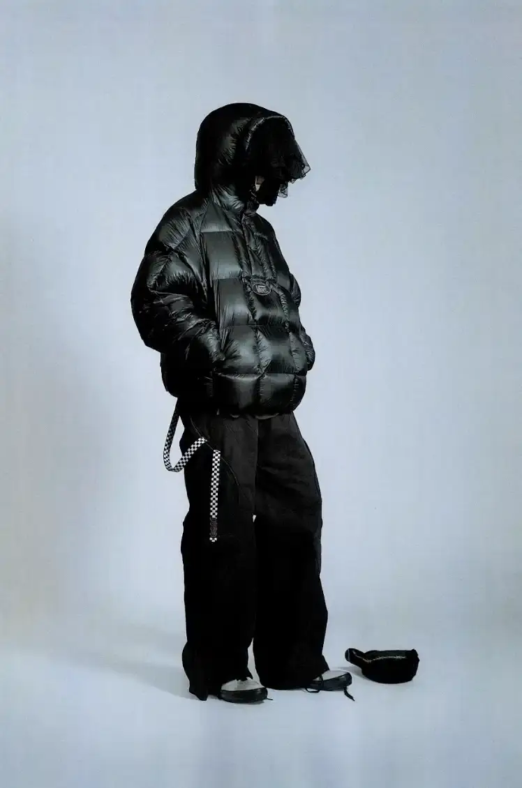VANS AND SLAM JAM LAUNCH ACT OF DISAGREEMENT image about the collaboration between Vans and Slam Jam on a new clothing line called Act of Disagreement, featuring oversized hoodies, fleece jackets, and cropped pants. (image 6 of 9)