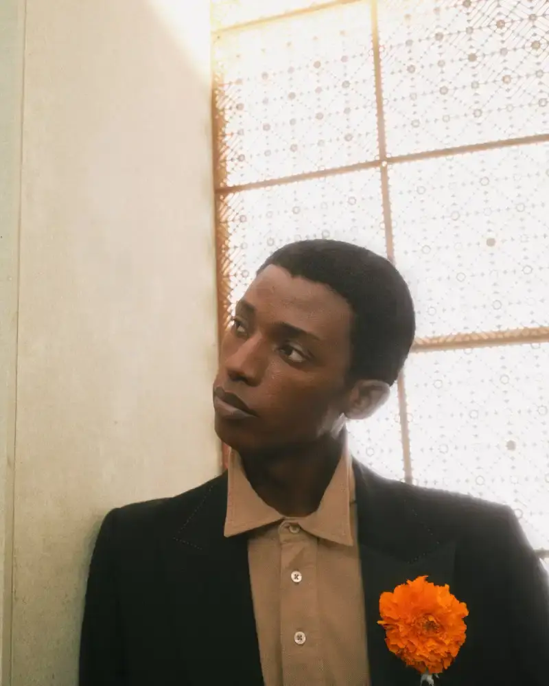 WALES BONNER EXPLORES MODERNIST ARCHITECTURE Wales Bonner Fall/Winter 2026 collection inspired by modernist architecture, featuring structured garments, collaborative craftsmanship, and cultural references. (image 9 of 25)