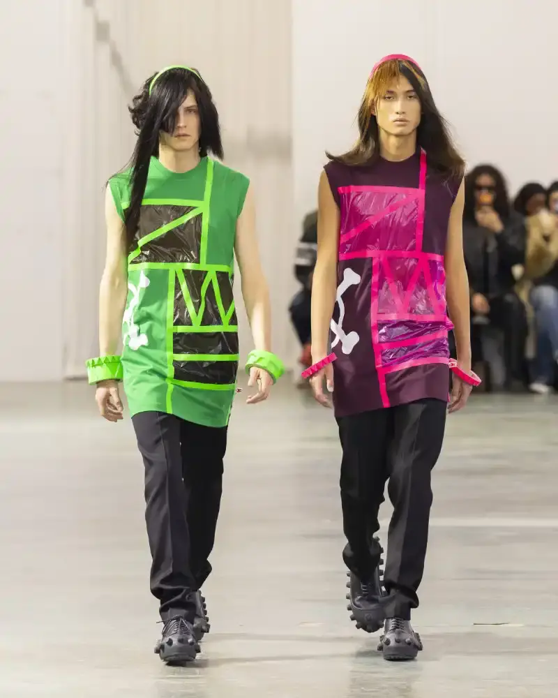 WALTER VAN BEIRENDONCK'S FALL/WINTER 2026 Belgian designer Walter Van Beirendonck presents his Fall/Winter 2026-2027 collection SCARE the CROW / SCARECROW, drawing from Art Brut influences and examining contemporary youth culture through contrasting elements of aggression and tenderness. (image 20 of 51)