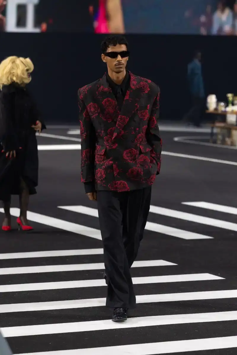 WILLY CHAVARRIA RETURNS TO PARIS FOR FALL/WINTER 2026 Fashion designer Willy Chavarria presented his Fall/Winter 2026 collection at Paris Fashion Week, featuring approximately 100 looks across three acts. The collection moved from everyday workwear through streetwear to fine tailoring, with improved fabrics and continued focus on representing real people. (image 2 of 47)