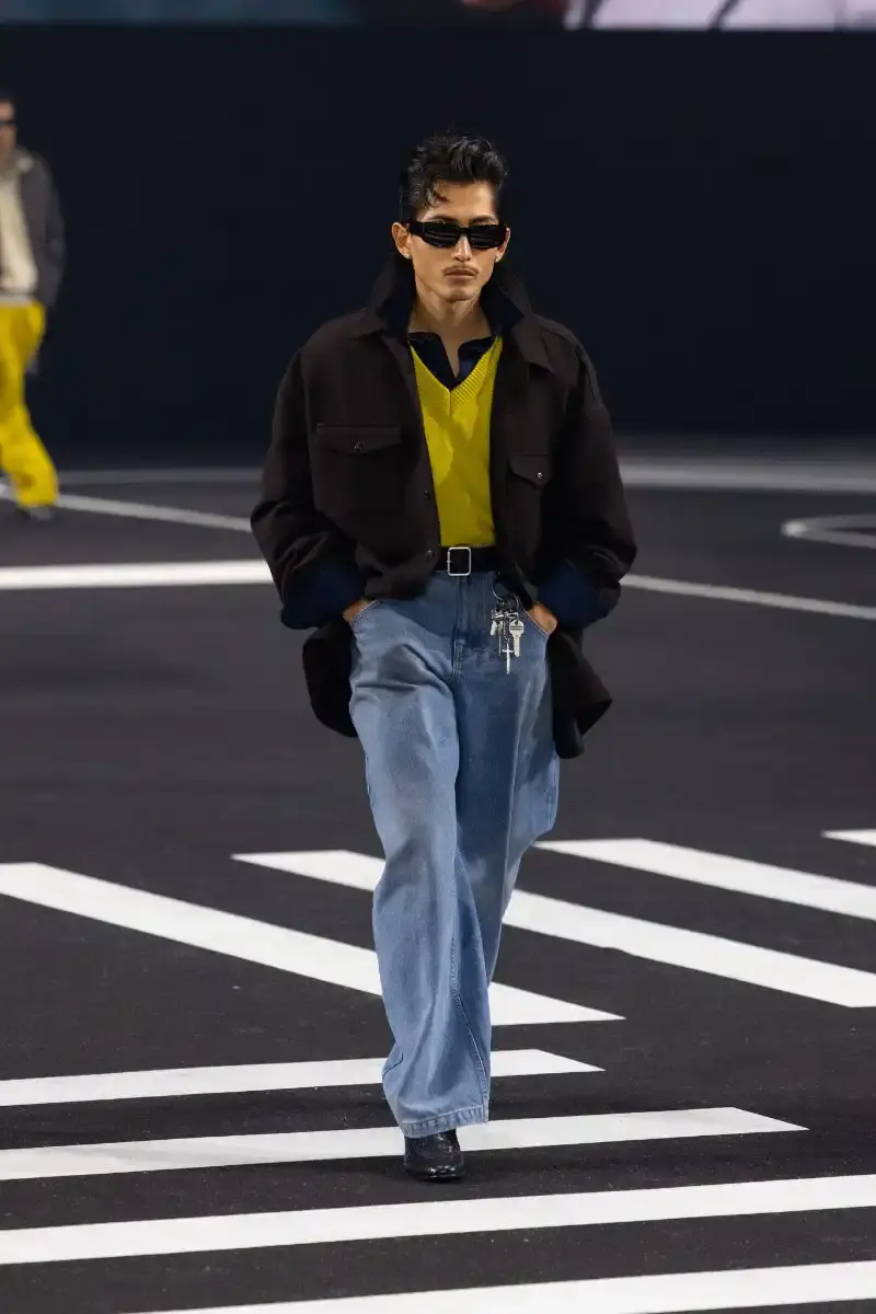 WILLY CHAVARRIA RETURNS TO PARIS FOR FALL/WINTER 2026 Fashion designer Willy Chavarria presented his Fall/Winter 2026 collection at Paris Fashion Week, featuring approximately 100 looks across three acts. The collection moved from everyday workwear through streetwear to fine tailoring, with improved fabrics and continued focus on representing real people. (image 39 of 47)