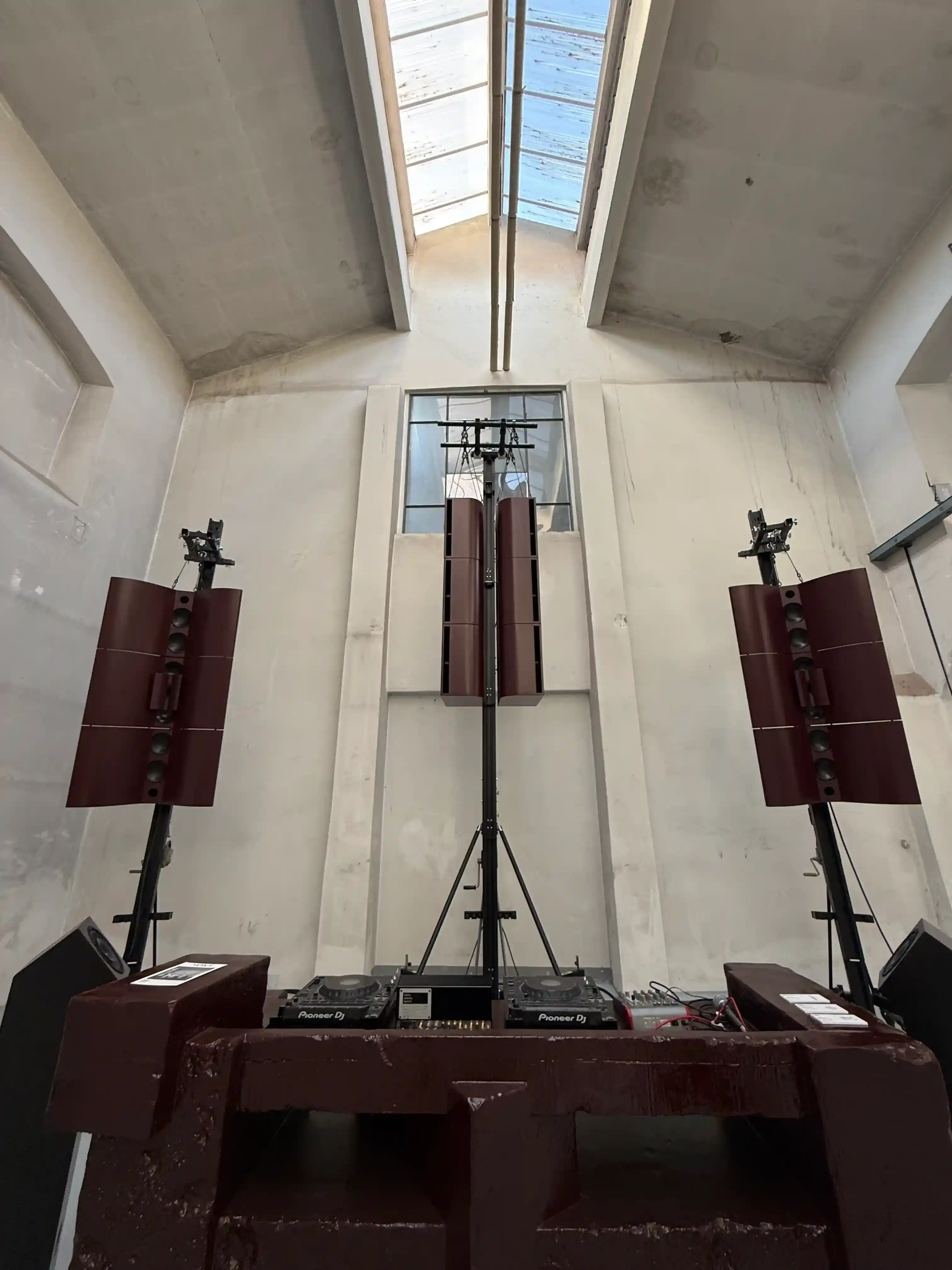 YONT STUDIO AND THE RITUAL OF SOUND image of the Interview about YONT Studio’s installation at Milan Design Week, focusing on sound, spatial design, and collective experience (image 2 of 4)