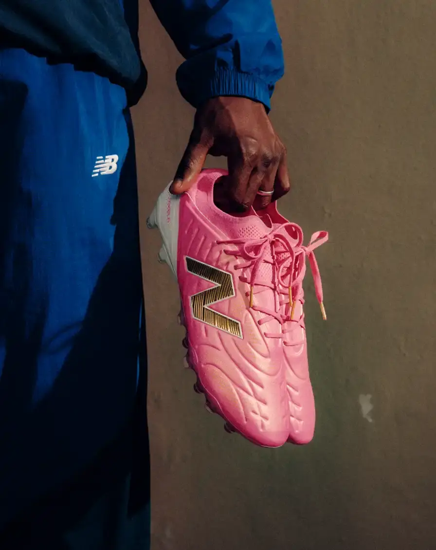 YUNUS MUSAH SIGNS GLOBAL FOOTBALL CONTRACT WITH NEW BALANCE An image reporting Yunus Musah signing a sponsorship deal with New Balance, detailing his career background and the brand global football roster expansion. (image 4 of 5)