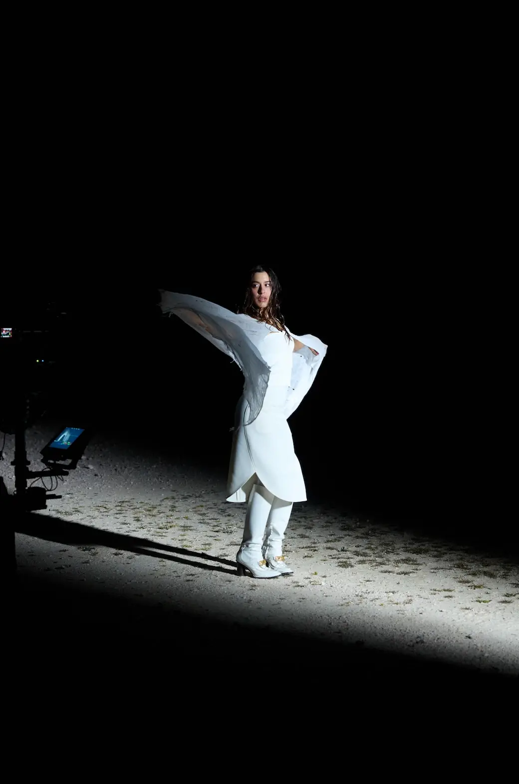 PALESTINIAN-JORDANIAN SINGER ZEYNE BRINGS HER SOUND TO MILAN The interview covers songwriting, visuals, AWDA and A’ti with Marina Satti.